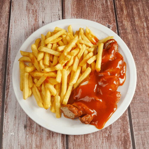 Currywurst mit Pommes frites