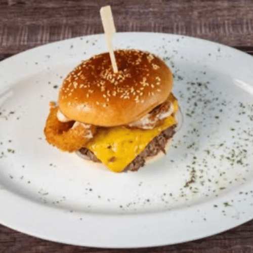 Beef Onion Rings Burger Menü
