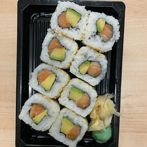 Lachs-Avocado Inside Out Rolls