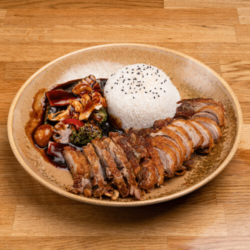 Entenfleisch mit Chop Suey Sauce