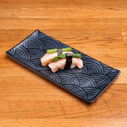 Lachs- Spagel flambiert Nigiri