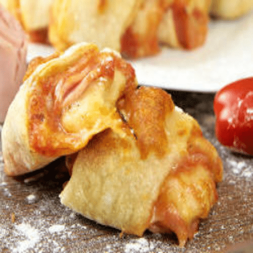 Pizzabrötchen mit Schinken und Käse