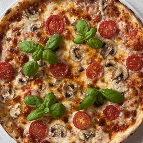 Pizza Mozzarella (Caprese) (vegetarisch)