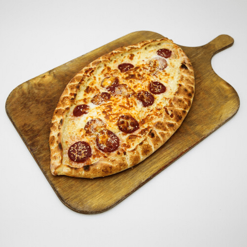 Pide mit Sucuk