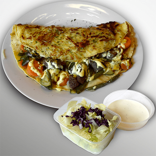 Herzhafter Pfannekuchen mit Lamm-Steaklets