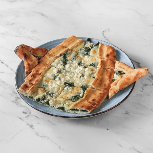 Pide mit Käse und Spinat