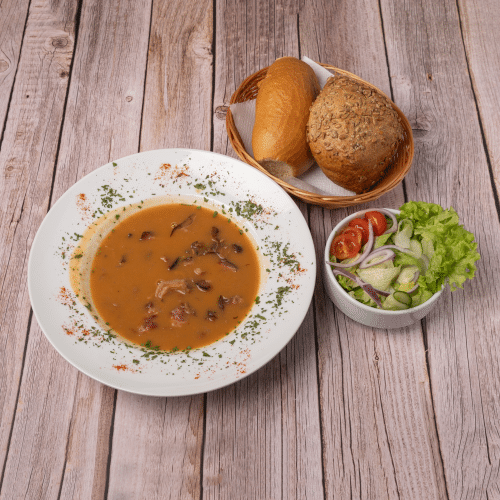 Bohnensuppe mit Rindfleisch