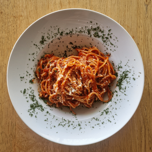Pasta mit Tomatensauce