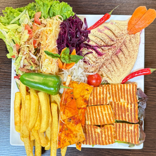 Halloumi-Teller