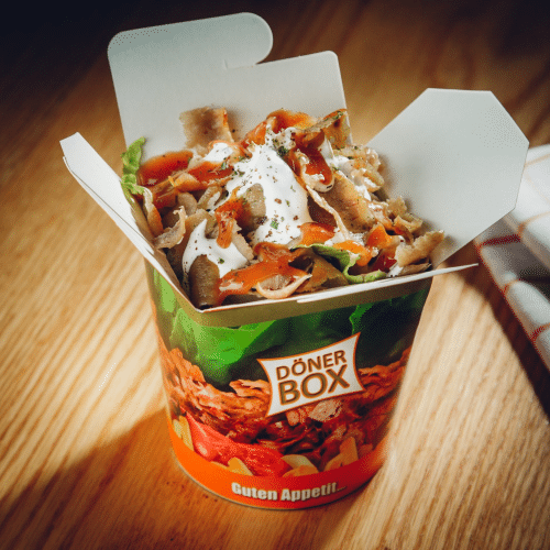 Drehspieß-Box mit Pommes frites