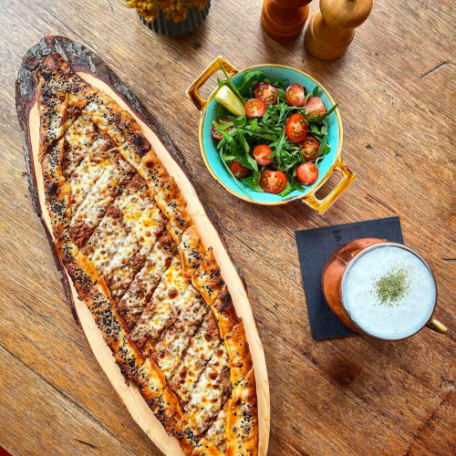 Kıymalı Kasarli Pide
