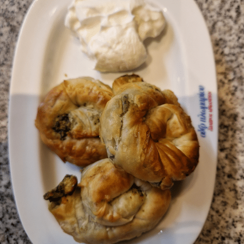 Spanakopitakia (3 Stück)