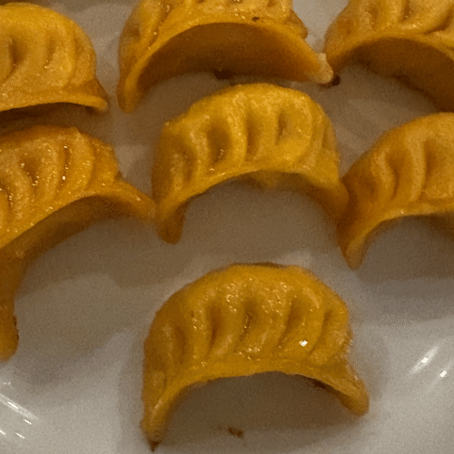 Gyoza/Dumpling/Jiaozi Huhn (6 Stück)鸡肉饺子