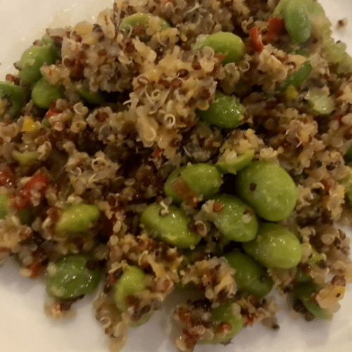 Quinoasalat mit Edamame (Sojabohnen)ca.100g