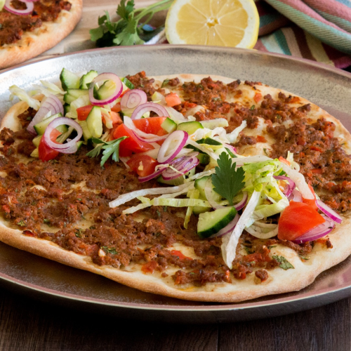 Lahmacun - Frisch vom Ofen