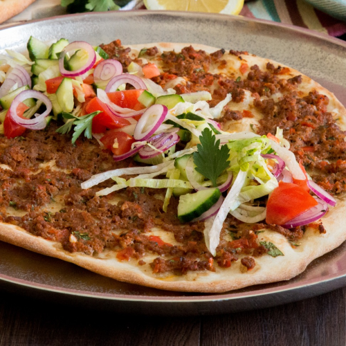 Lahmacun - Türkische Pizza ( gerollt )