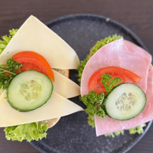2 Halbe Brötchen