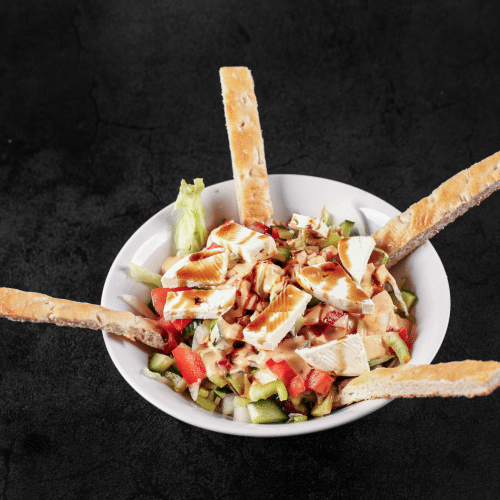 Bauernsalat mit Weichkäse