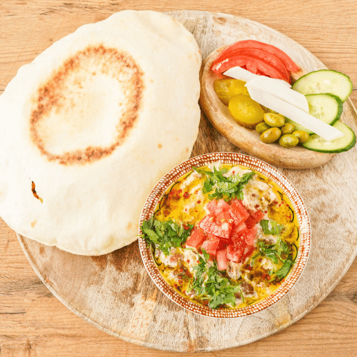 Foul mit tahini Sauce