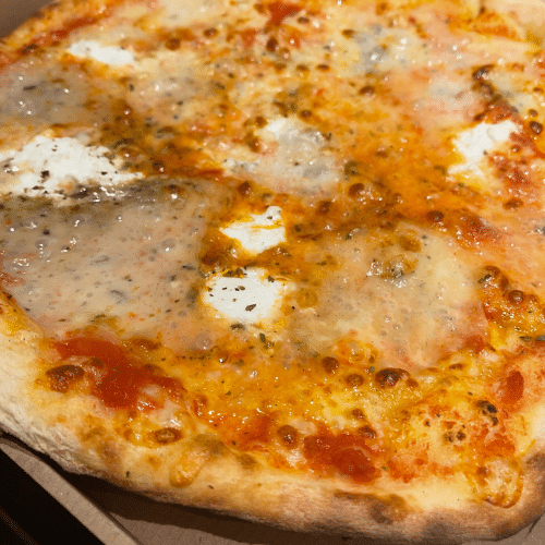 Pizza 4 Formaggi