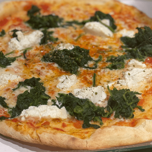 Pizza Ricotta-Spinat-Pinoli