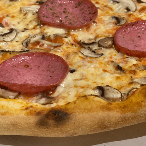 Pizza Salame-Funghi