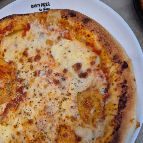 Pizza Margherita Hollandaise
