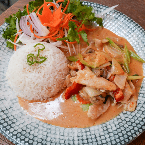 Huhn rotes Curry (scharf)