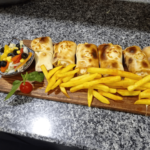 Pizzabrötchen mit Putenschinken & Gouda Käse