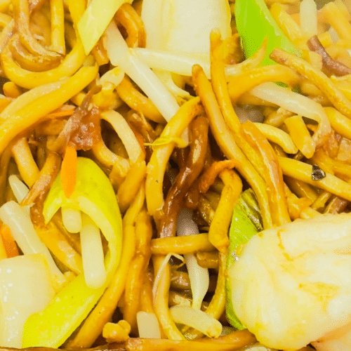 Gebratene Nudeln mit Garnelen