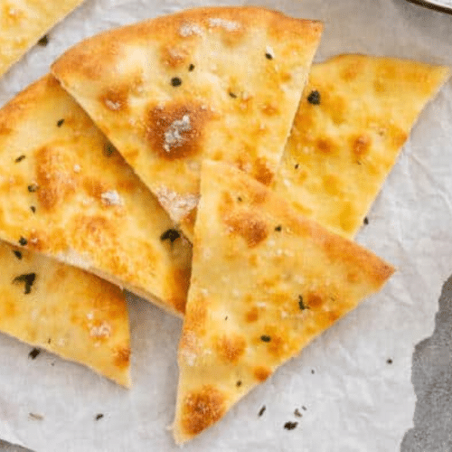 Pizzabrot mit Knoblauch und Oregano