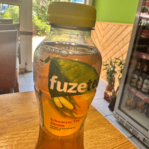 Fuze Tea Schwarzer Tee Zitrone 0,3l (EINWEG)