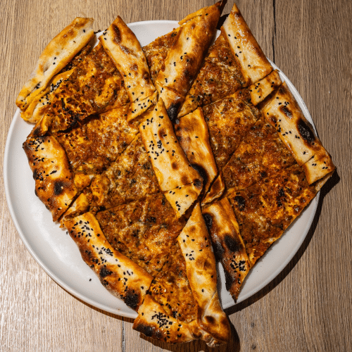 Pide mit Hackfleisch