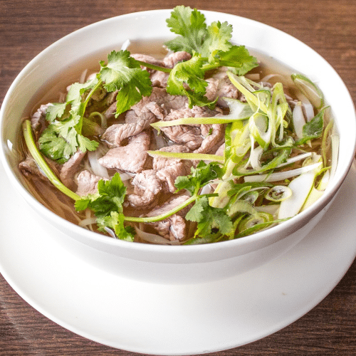 P1. Phở Hà Nội (Reisbandnudeln Große Suppe)