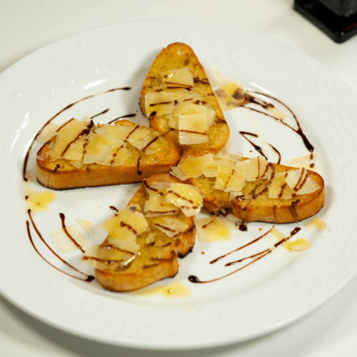 Crostini con Parmigiano