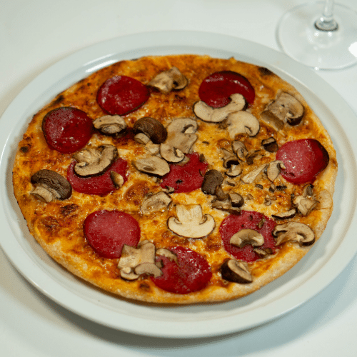 Pizza Peperoni e Funghi