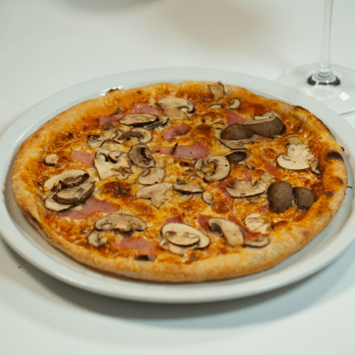 Pizza Proscuitto e Funghi