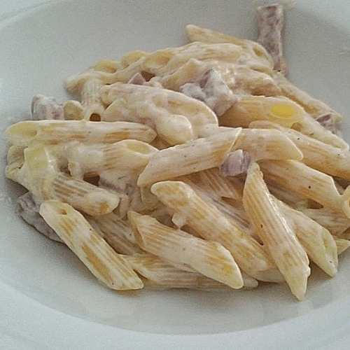 Penne Prosciutto e Panna