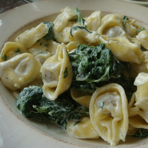 Tortellini Spinaci e Panna