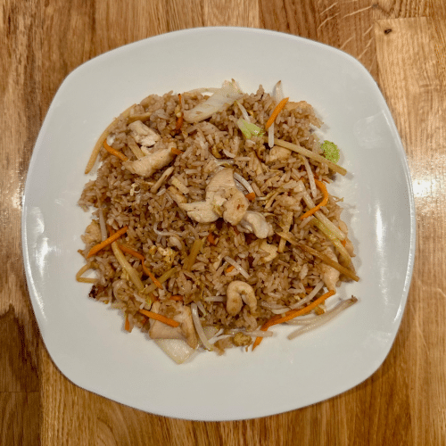 41. Gebratener Reis mit gebratenem Hühnerfleisch