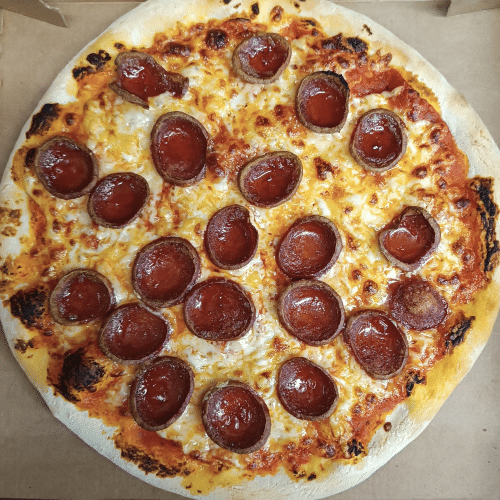 Pizza sucuk