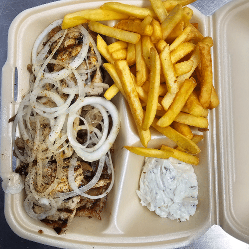 Gemischter Teller mit Gyros und 1 Souvlaki