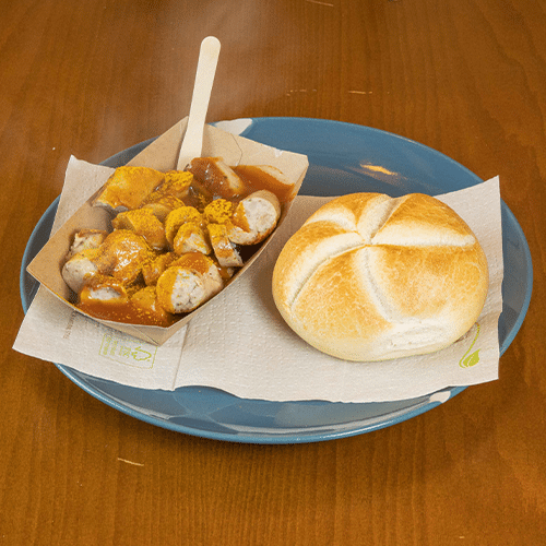 Currywurst vom Grill aus der Region