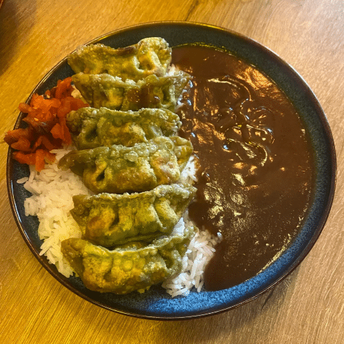 Vegan Gyoza Curry
