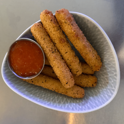 Mozzarella Sticks (6 Stück)
