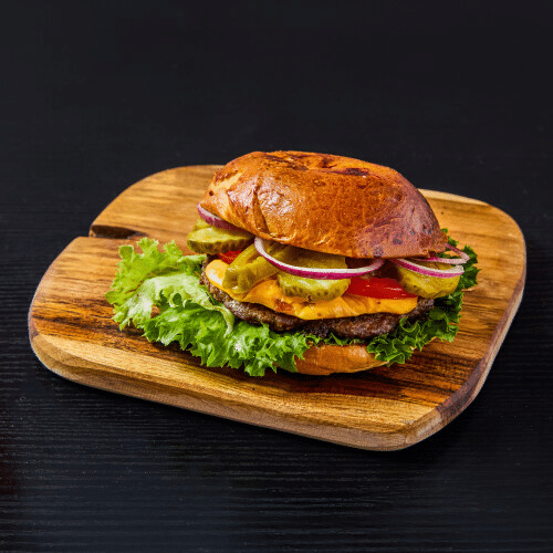 Classic Cheeseburger