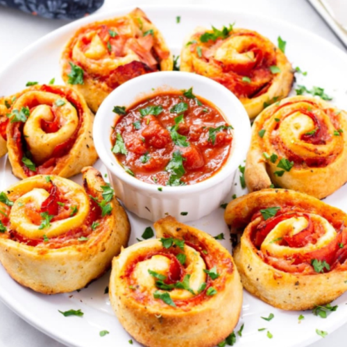 Pizzabrötchen Salami und Schinken